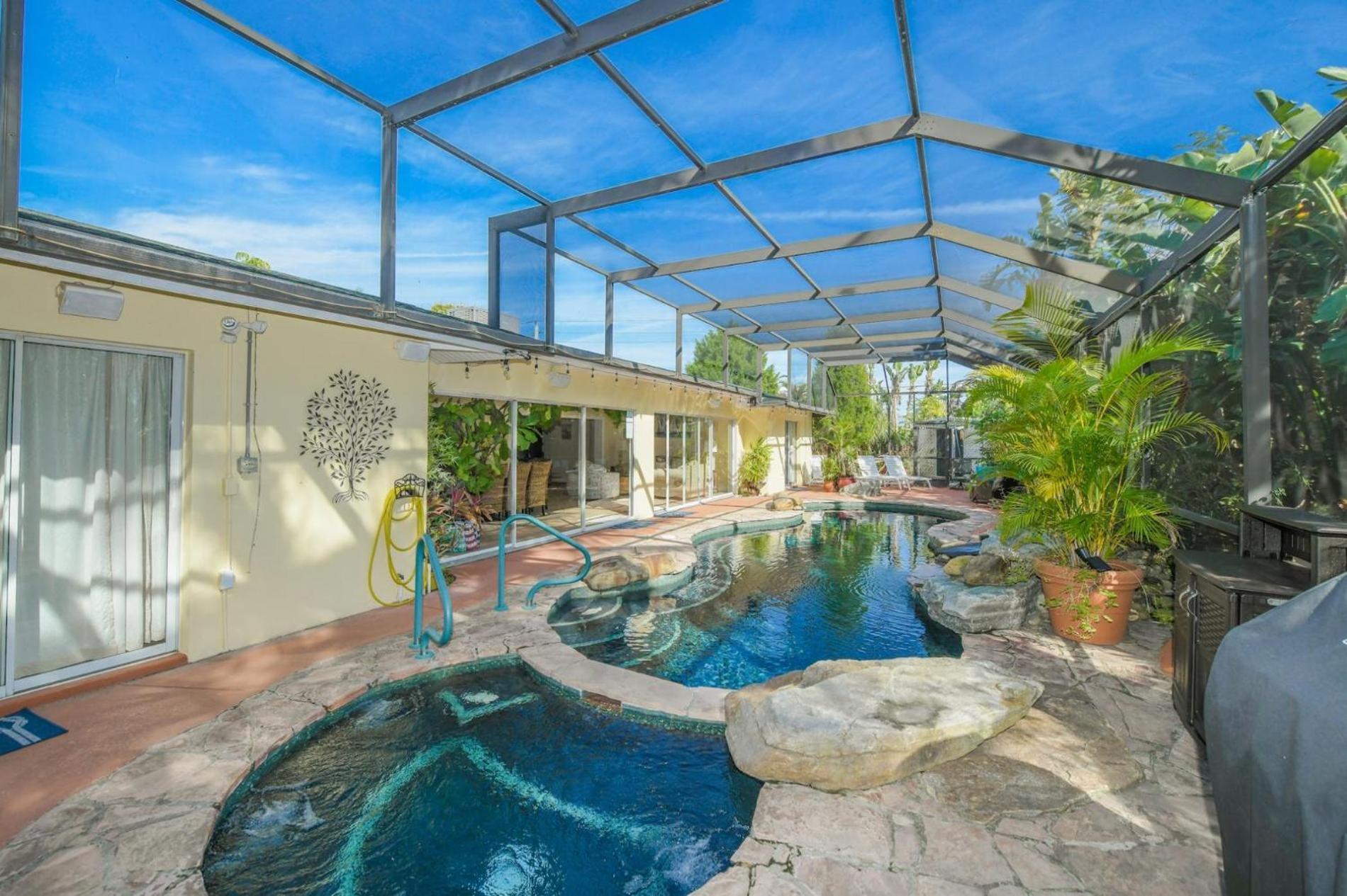 Island Time - Home Wenclosed Lagoon Style Pool Spa Walk To Beach Bikes Holmes Beach Buitenkant foto